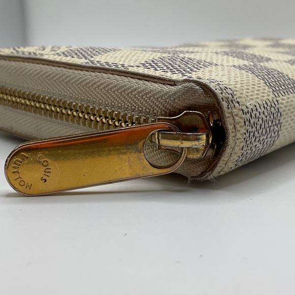 Authentic Louis Vuitton Damier Azur Wallet - Picture 6 of 13
